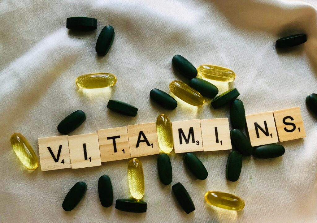 Health vitamins with omega and spirulina