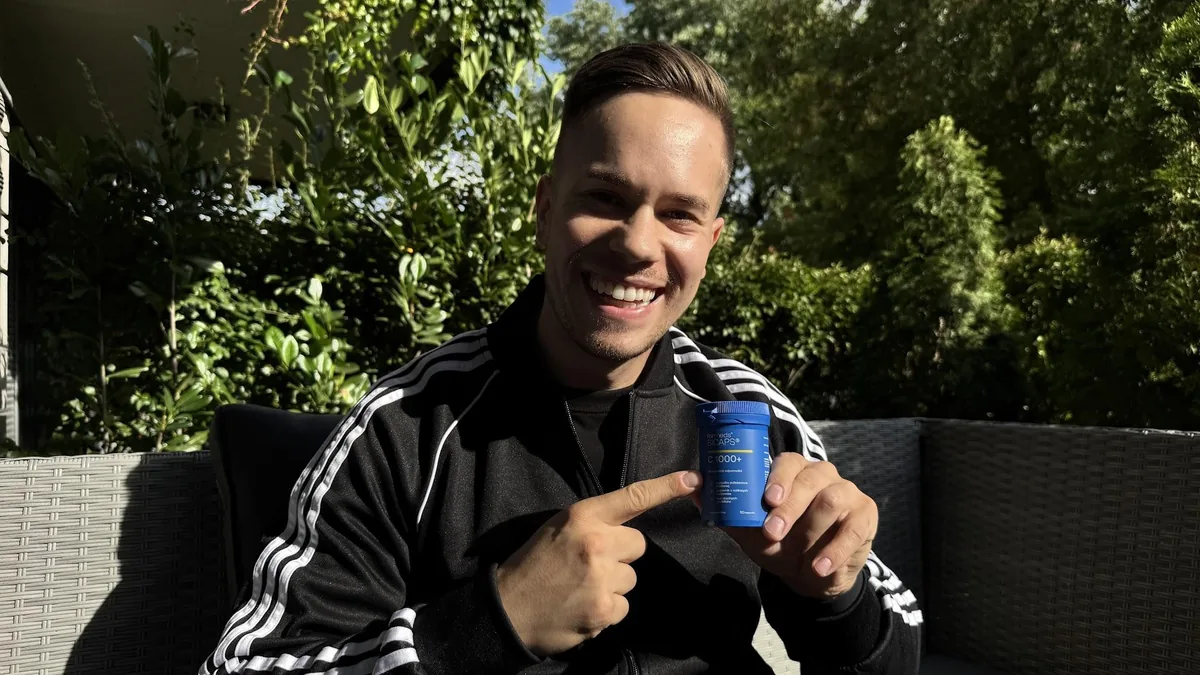 Adrian Domagalski, dietetyk i trener personalny, z ForMeds Bicaps Mag B6